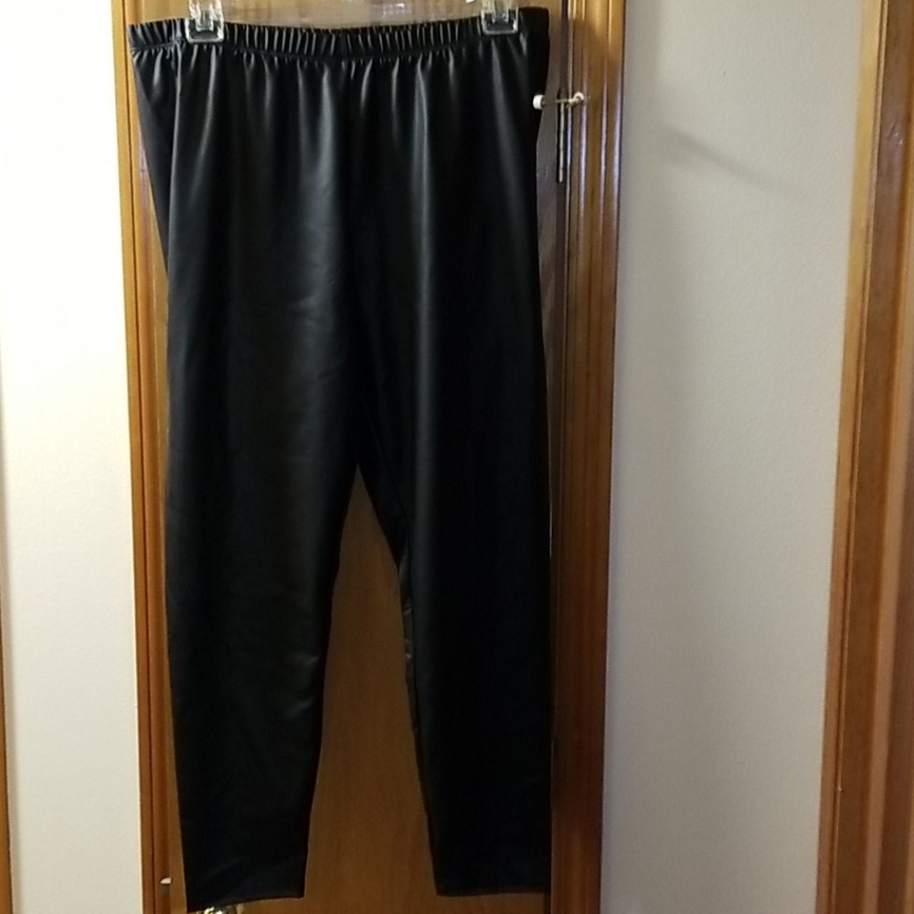 New Torrid Leather Look Black Leggings 3x